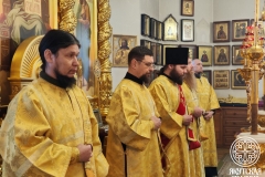 photo_2025-12-14_23-44-34