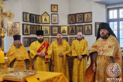 photo_2025-12-14_23-47-22