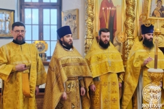 photo_2025-12-14_23-47-23