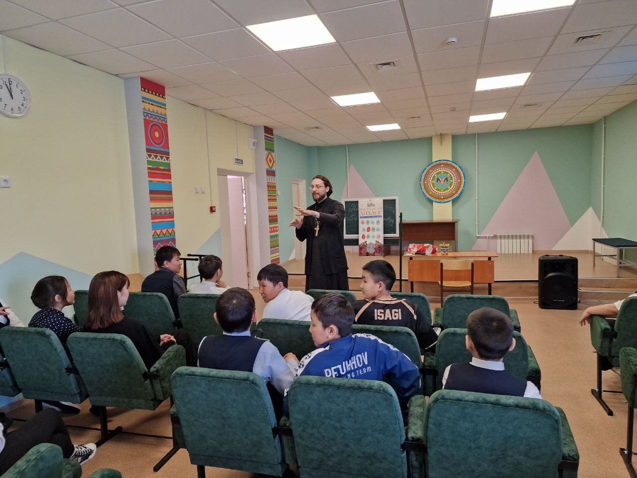 photo_2025-04-28_22-35-00