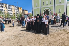 share-photo-23874054722